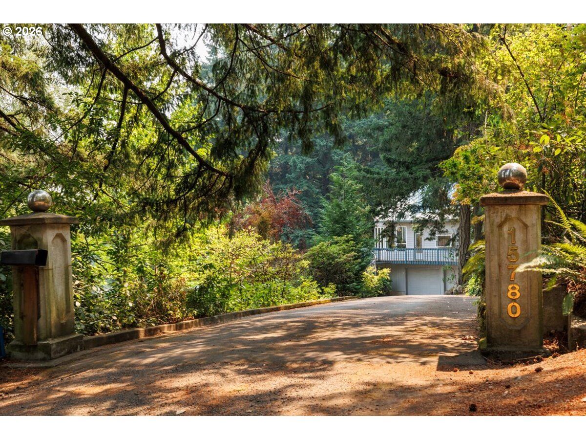 Property Photo: 15780 SW Davis Rd OR 97007