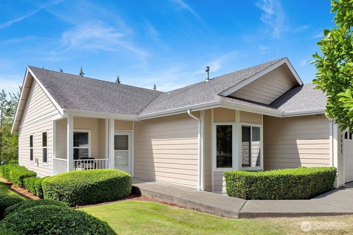 Property Photo:  4633  Boardwalk Drive  WA 98226 
