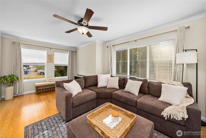 Property Photo:  307  Rowe Street NW  WA 98360 