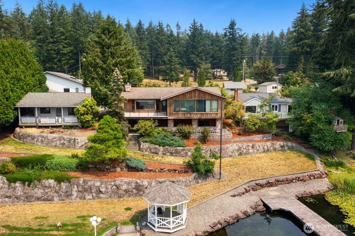 Property Photo:  30601 SE Lake Retreat North Drive  WA 98051 