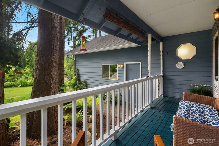 Property Photo: 7805 186th Street SW WA 98026