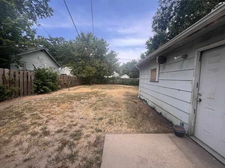 Property Photo:  1508 S Pattie  KS 67211 