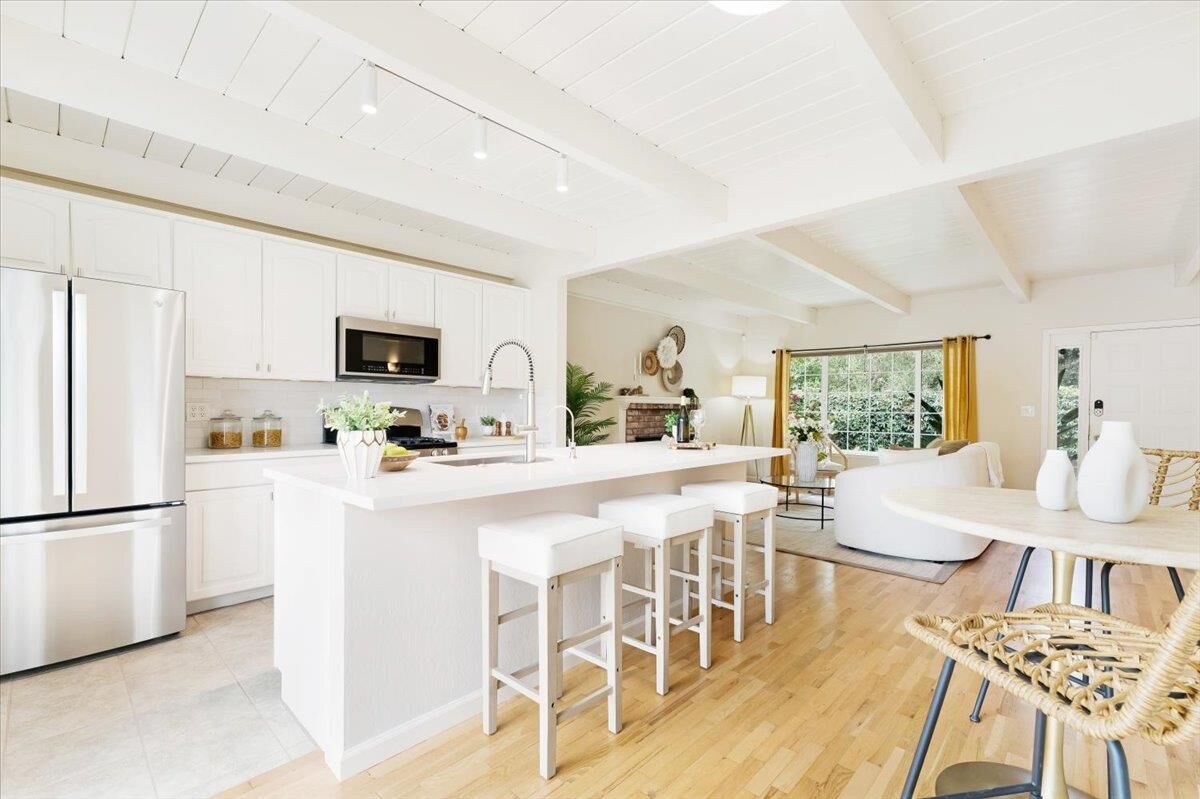 Property Photo:  853 Old San Jose Road  CA 95073 