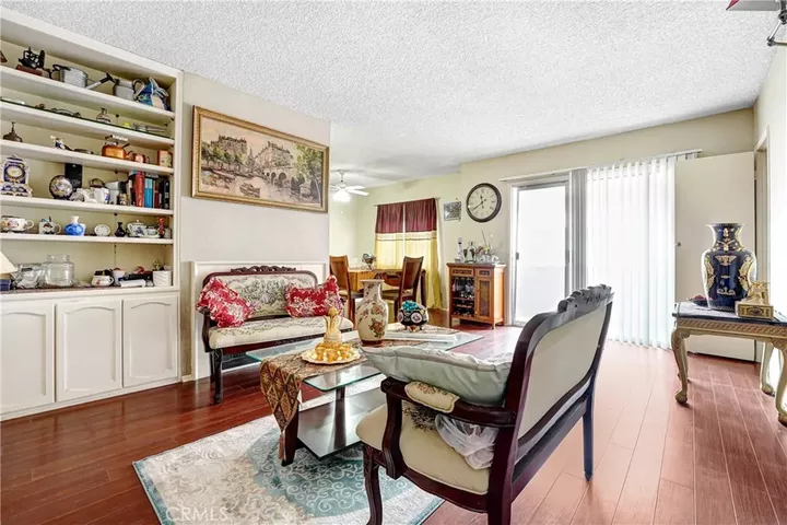 Property Photo:  12735 Caswell 7  CA 90066 