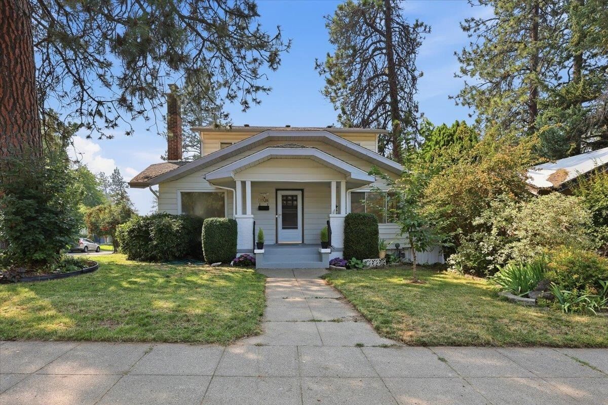 Property Photo: 1528 S Adams St WA 99203
