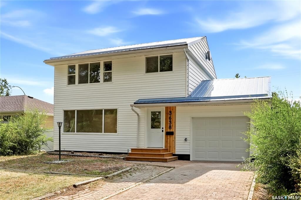 Property Photo:  3638 Argyle Road  SK S4S 2C1 