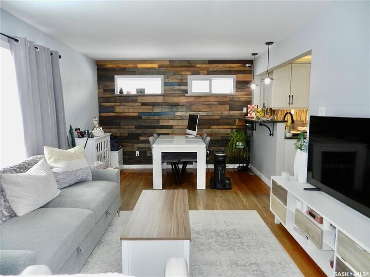 Property Photo: 1127 1st Avenue NW SK S6H 3N4