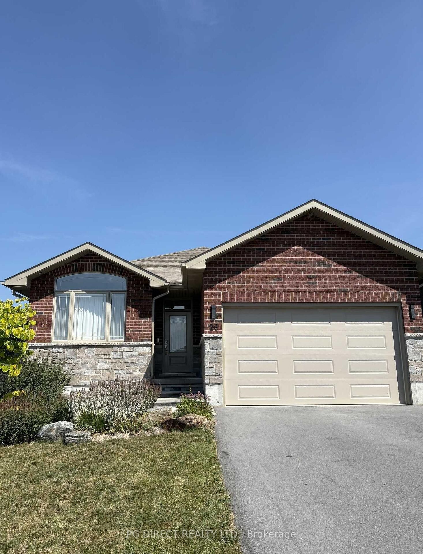 Property Photo: 26 Matheos Crescent ON K8V 0L2