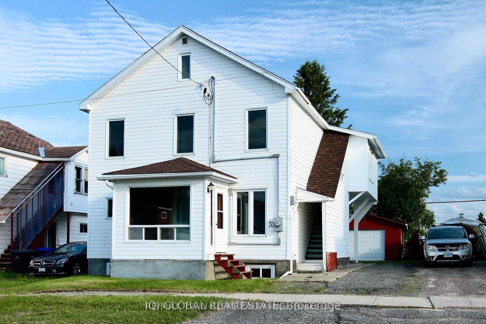 Photo de la propriété:  33 McKelvie Avenue  ON P2N 2K3 