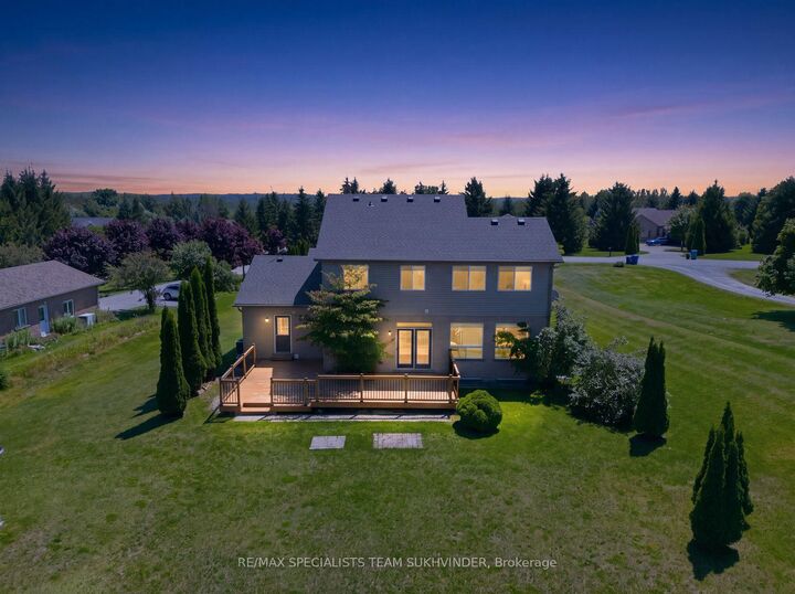 Property Photo: 37 Woodland Drive ON L9W 6B7