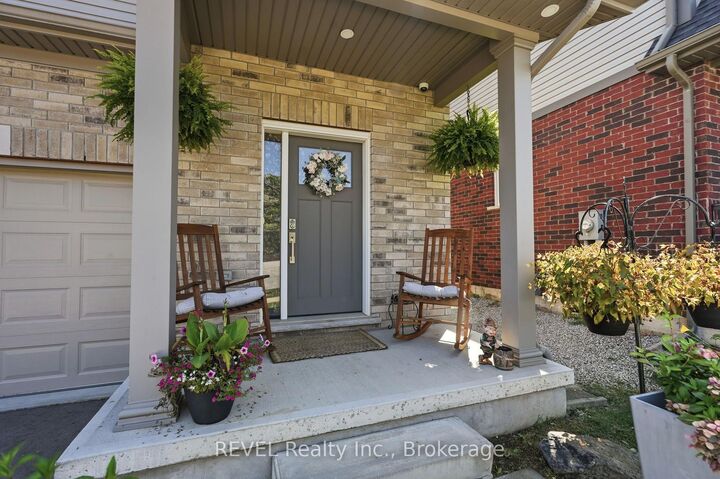 Property Photo: 136 Acacia Road Road ON L0S 1E6