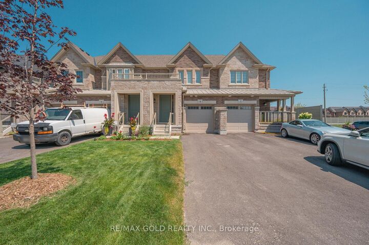 Property Photo:  4 Kiernan Crescent N  ON L9R 0V4 