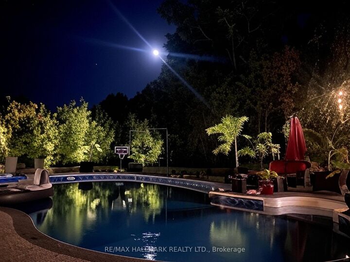 Property Photo:  88 Colonel Danforth Trail  ON M1C 1R1 