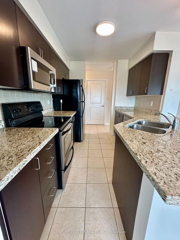 Property Photo: 920 Sheppard Avenue W 302 ON M3H 0A2
