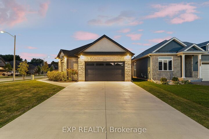 Property Photo:  4242 Village Creek Drive  ON L0S 1S0 