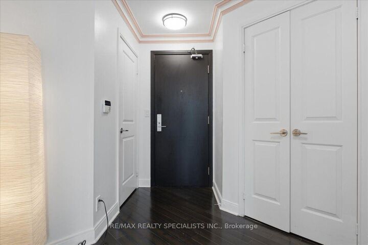 Property Photo: 70 Absolute Avenue 1503 ON L4Z 0A4