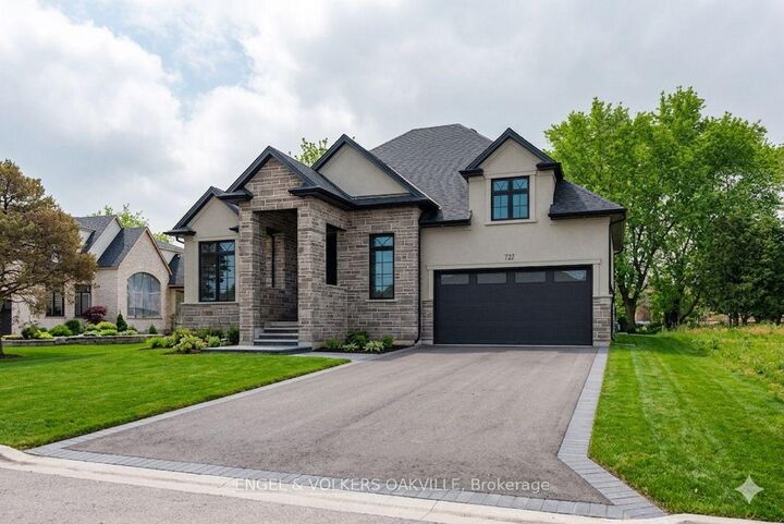727 Warner Road — photo 1