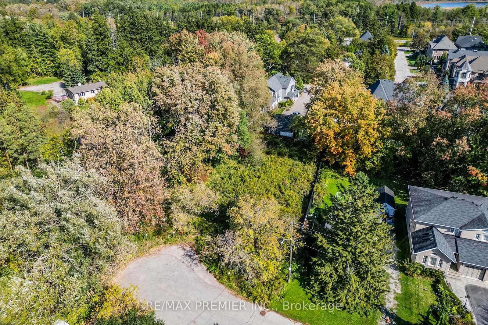 Property Photo:  0 Fergus Avenue  ON L4E 3C2 