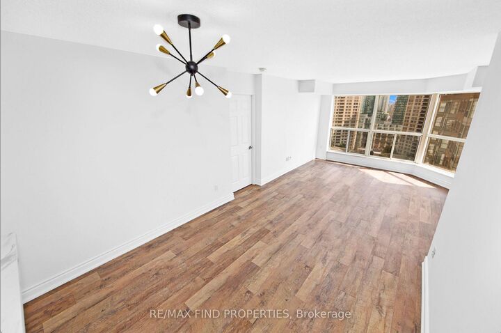 Property Photo: 335 Webb Drive 1907 ON L5B 4A1