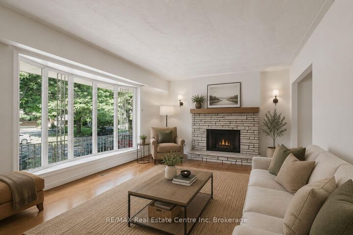 Property Photo: 71 Renfield Street ON N1E 4A3