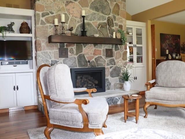 Property Photo:  1514 Longwoods Road  ON N0L 2N0 