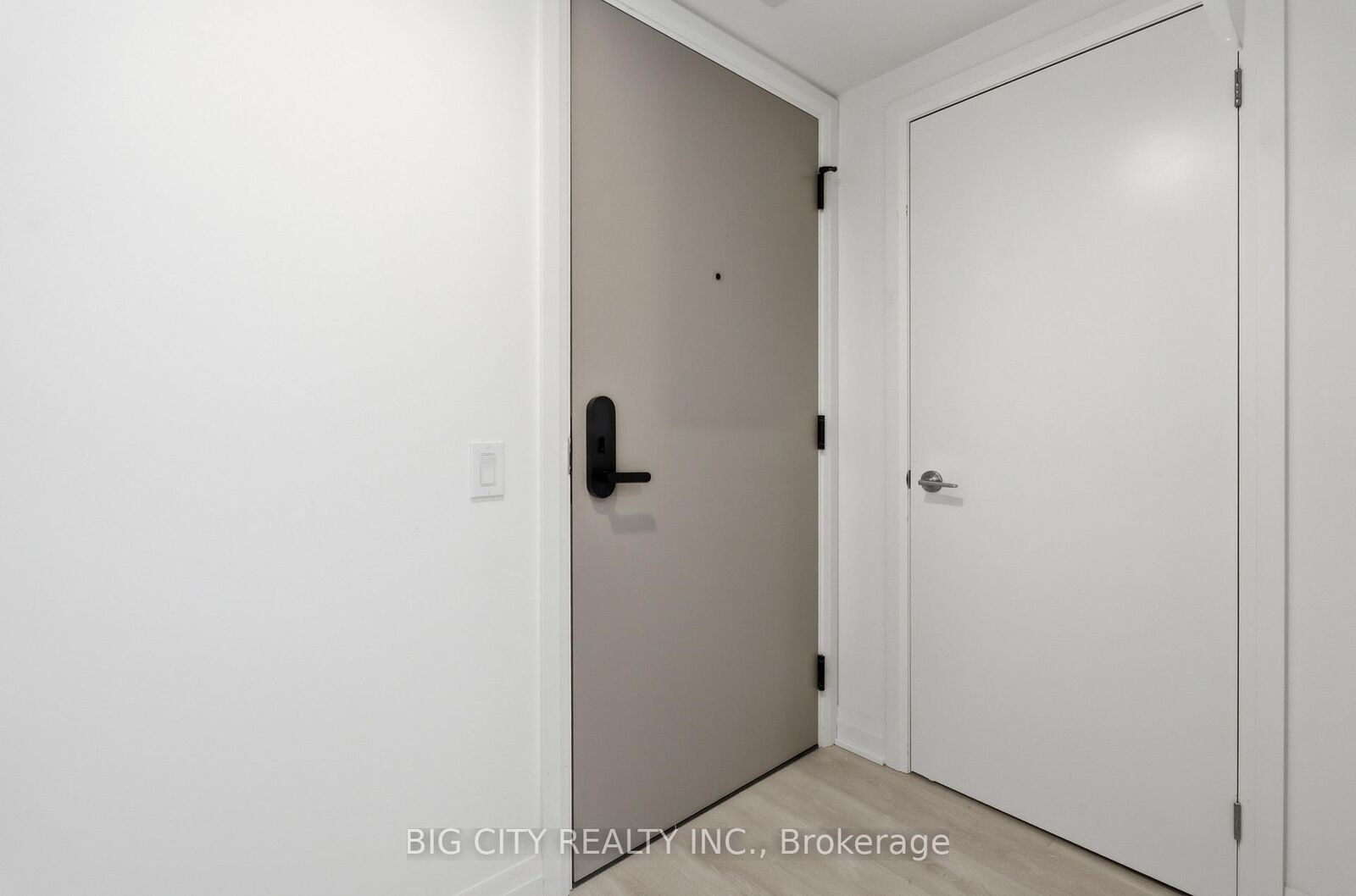 Property Photo: 25 Frederick Todd Way 310 ON M4G 0C6
