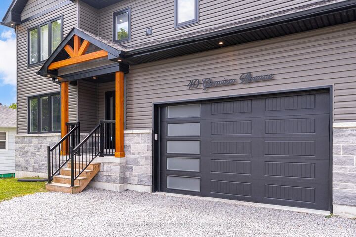 Property Photo: 40 Glenview Avenue ON L0E 1N0