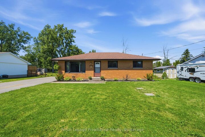 Property Photo: 499 Meyers Creek Road ON K8V 0P4