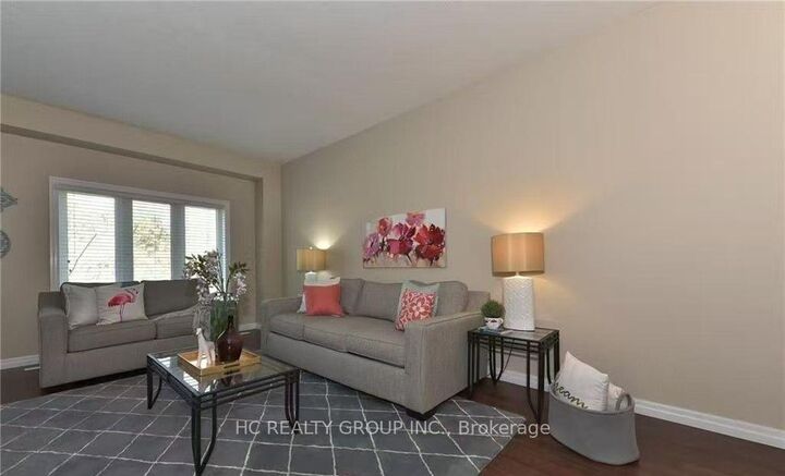 Property Photo: 112 North Centre Road 45 ON N5X 0G9