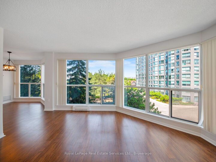 Property Photo: 2177 Burnhamthorpe Road W 309 ON L5L 5P9