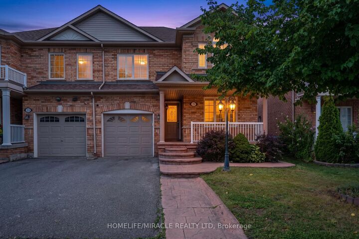 21 Topiary Lane — photo 1