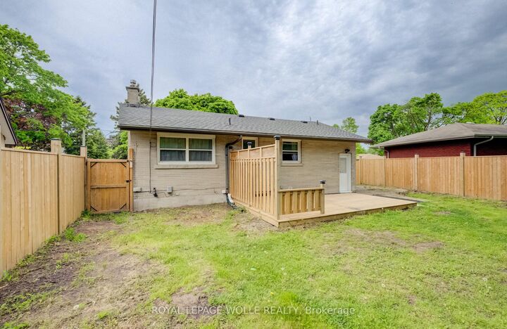 Property Photo: 152 Clark Avenue ON N2C 1Y5