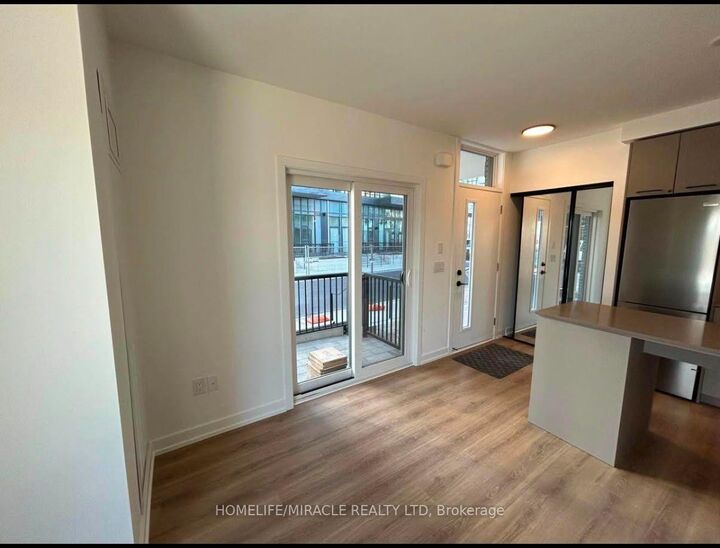 Photo de la propriété:  30 Lagerfield Drive C004  ON L7A 5L5 
