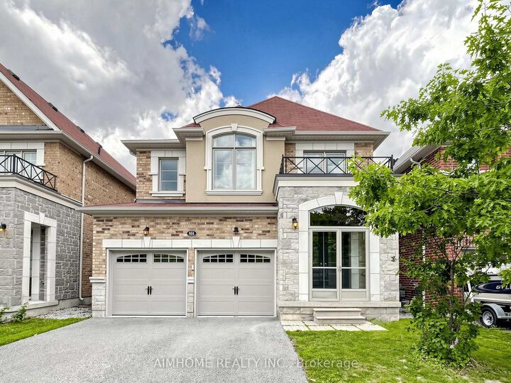 Property Photo: 664 McGregor Farm Trail ON L3X 0H3