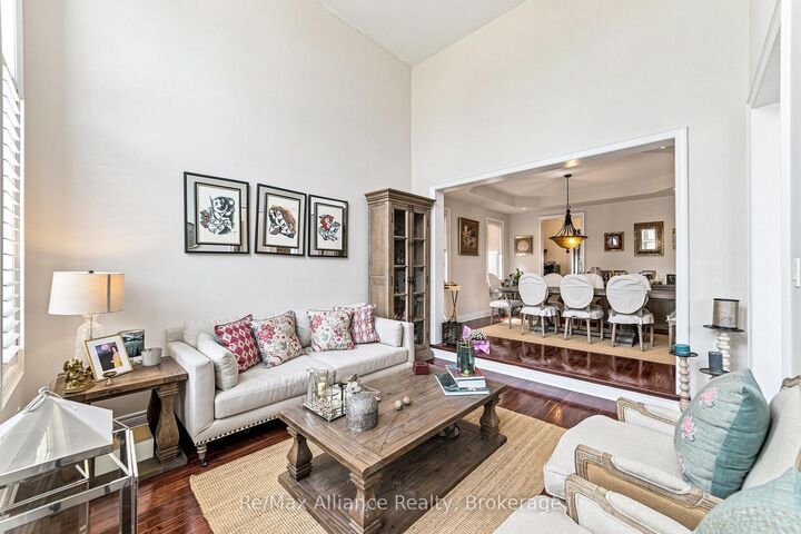 Property Photo: 2404 Rideau Drive ON L6H 7P8