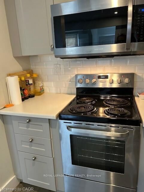 Property Photo: 154 James Street S 3 ON L8P 3A2