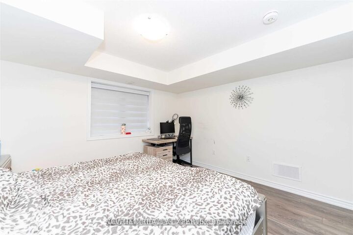 Property Photo: 250 Lagerfeld Drive 8 ON L7A 5G9