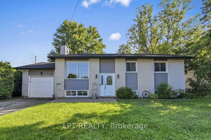 Property Photo: 209 Bridge Street N ON K0G 1J0