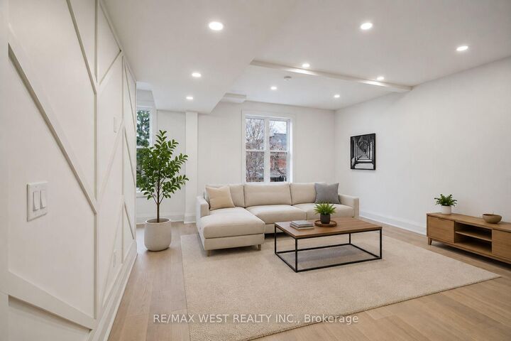 Property Photo: 202 Perth Avenue Upper ON M6P 3X8