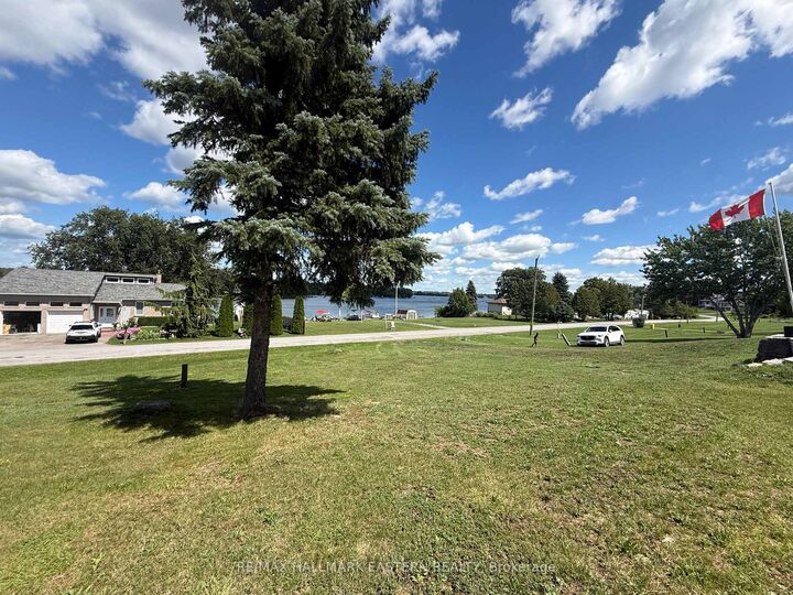 Property Photo: 1280 Gail Park Drive N #10 ON K0L 1T0