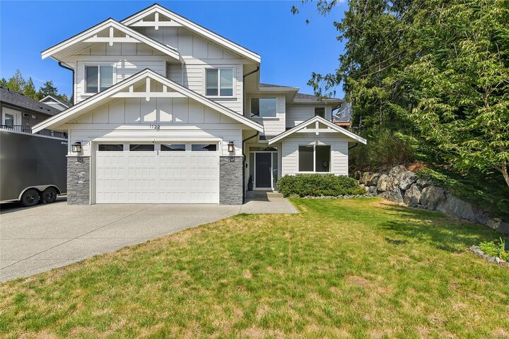 1122 Golden Spire Cres — photo 1