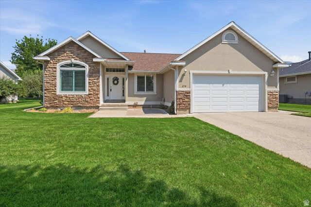 Property Photo:  274 S 325 W  UT 84332 