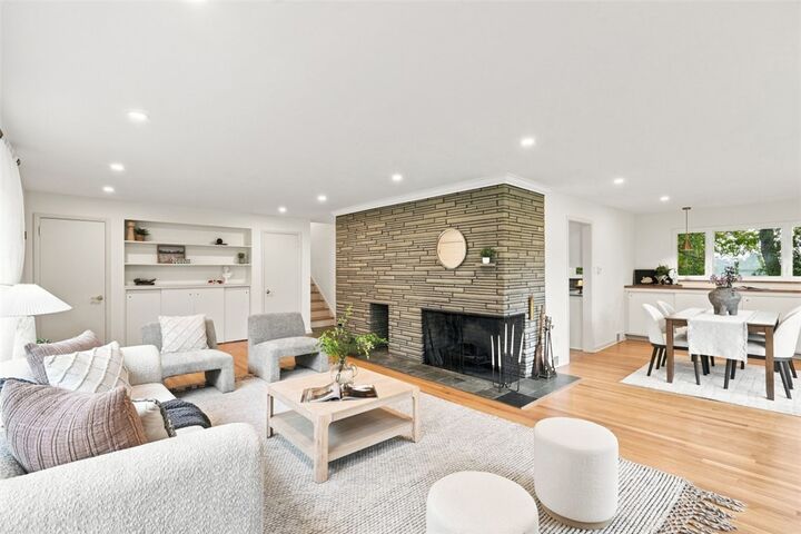 Property Photo:  150 Meadowbrook Drive  PA 15102 