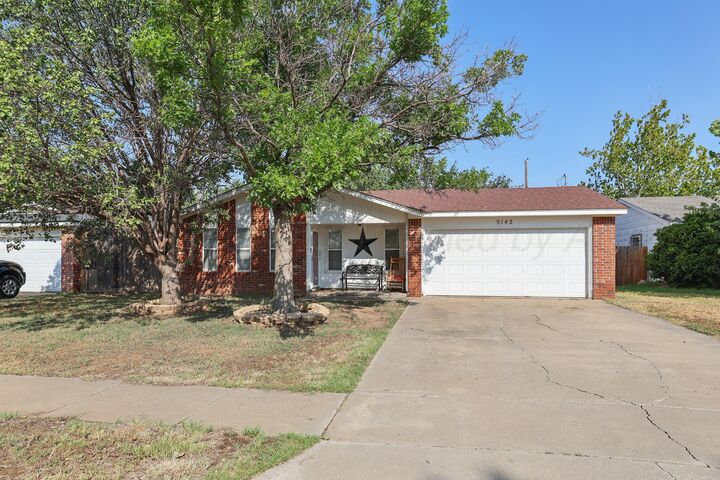 Property Photo:  5142 Royce Drive  TX 79110-3011 