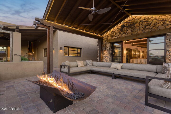 Property Photo:  13781 N Old Ranch House Road  AZ 85658 