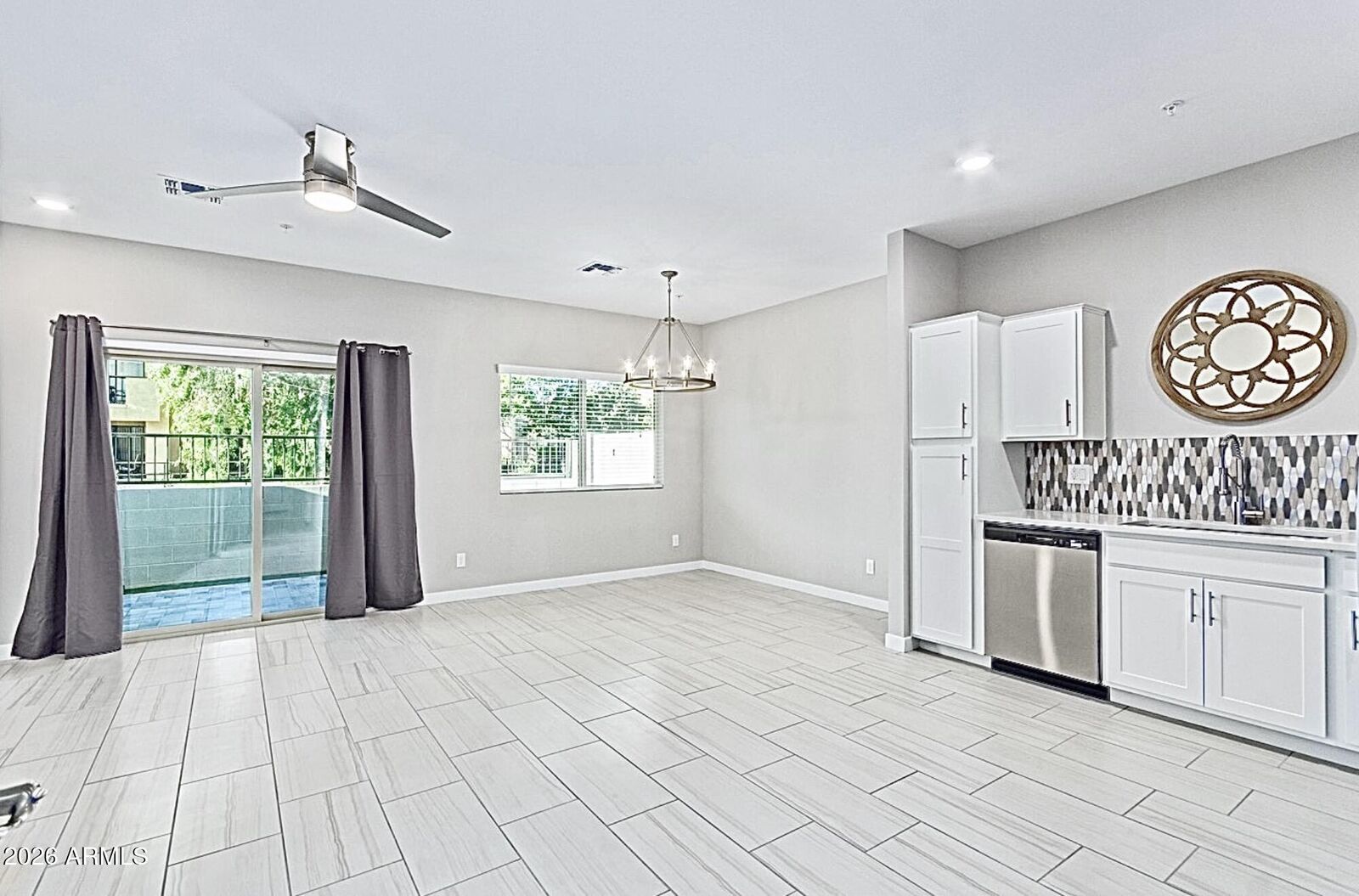 Property Photo:  2134 W Harmont Drive  AZ 85021 