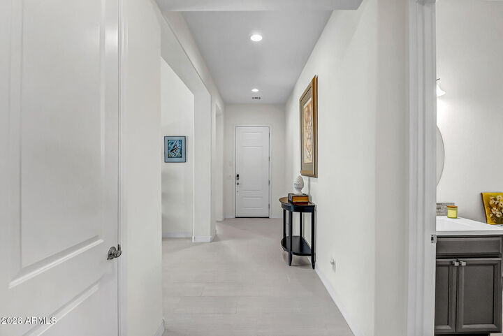 Property Photo:  337 N Rainbow Way  AZ 85194 