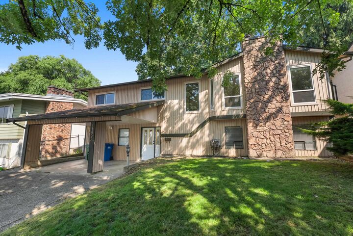 34855 McLeod Avenue — photo 1
