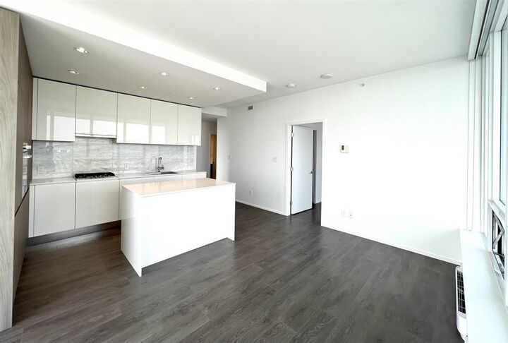 Property Photo:  4650 Brentwood Boulevard 2502  BC V5C 0M3 