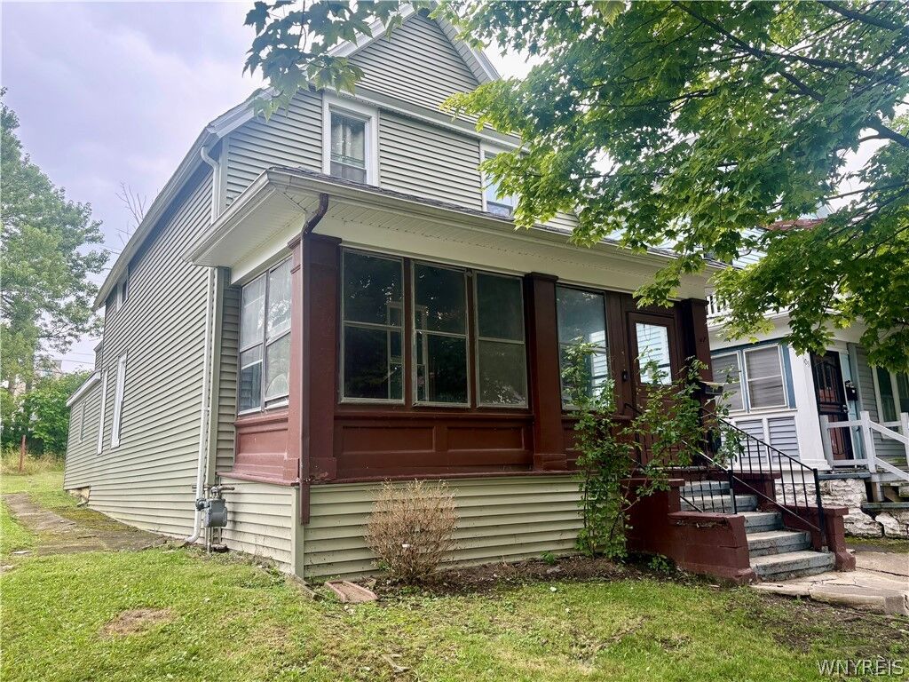 Property Photo: 111 Hawley Street NY 14213